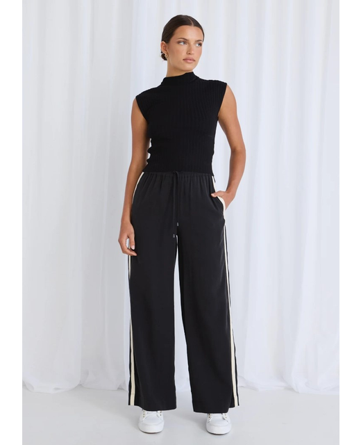 Stories Be Told Townie Wide Leg Pant